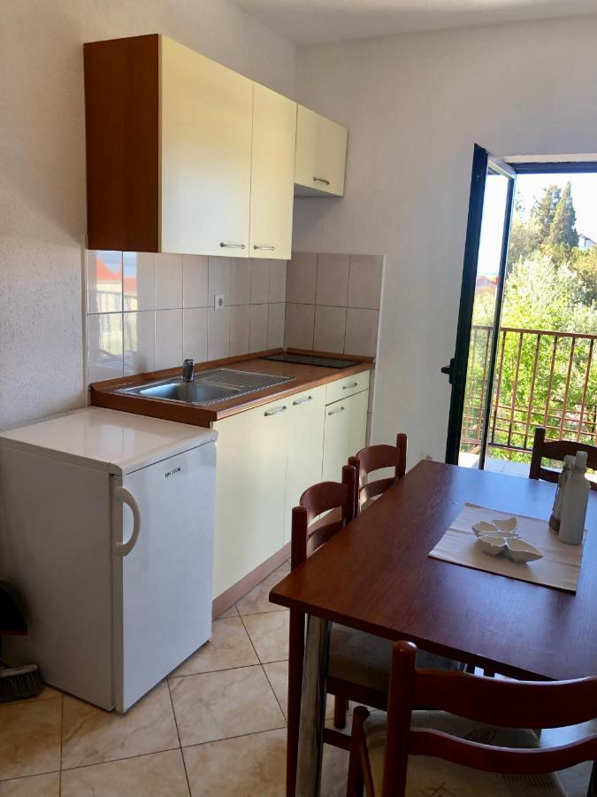 Hotel B&B Chamberlain Milna  Dış mekan fotoğraf