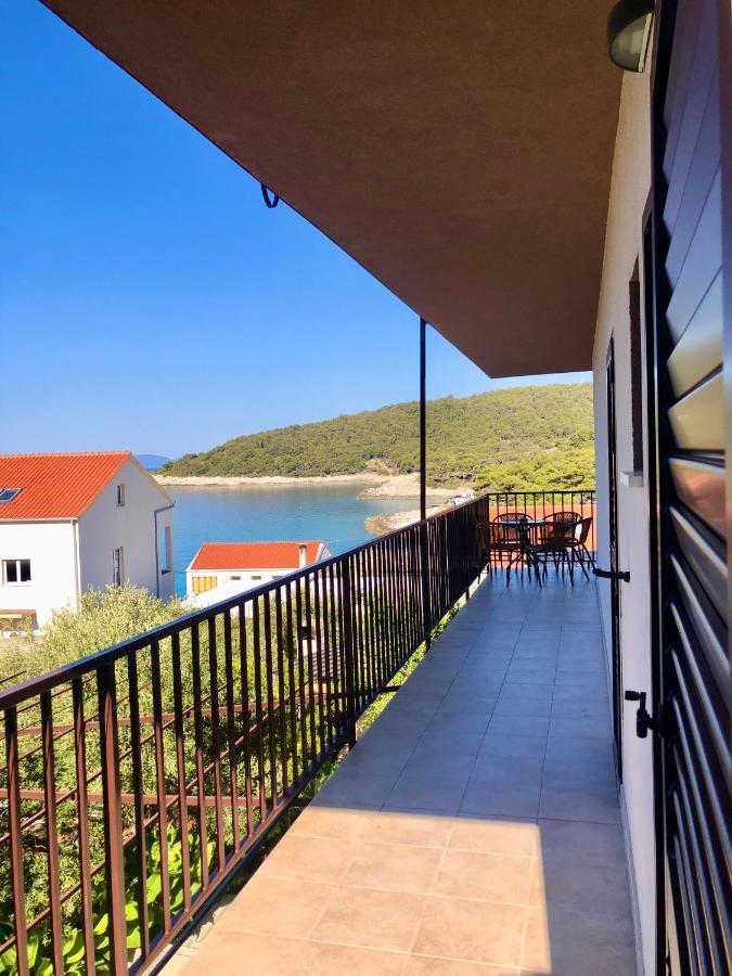 Hotel B&B Chamberlain Milna  Dış mekan fotoğraf