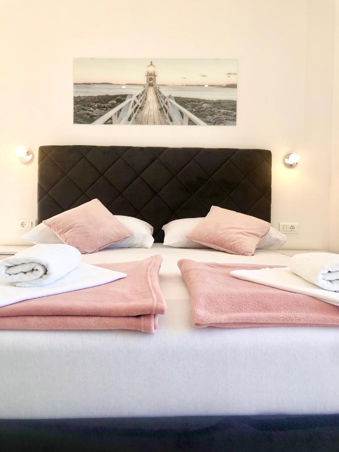Hotel B&B Chamberlain Milna  Dış mekan fotoğraf