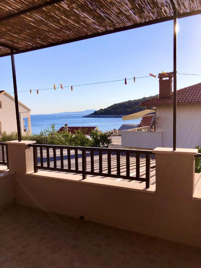 Hotel B&B Chamberlain Milna  Dış mekan fotoğraf