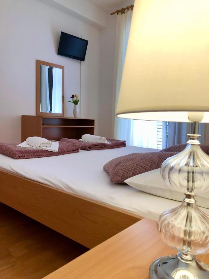 Hotel B&B Chamberlain Milna  Dış mekan fotoğraf