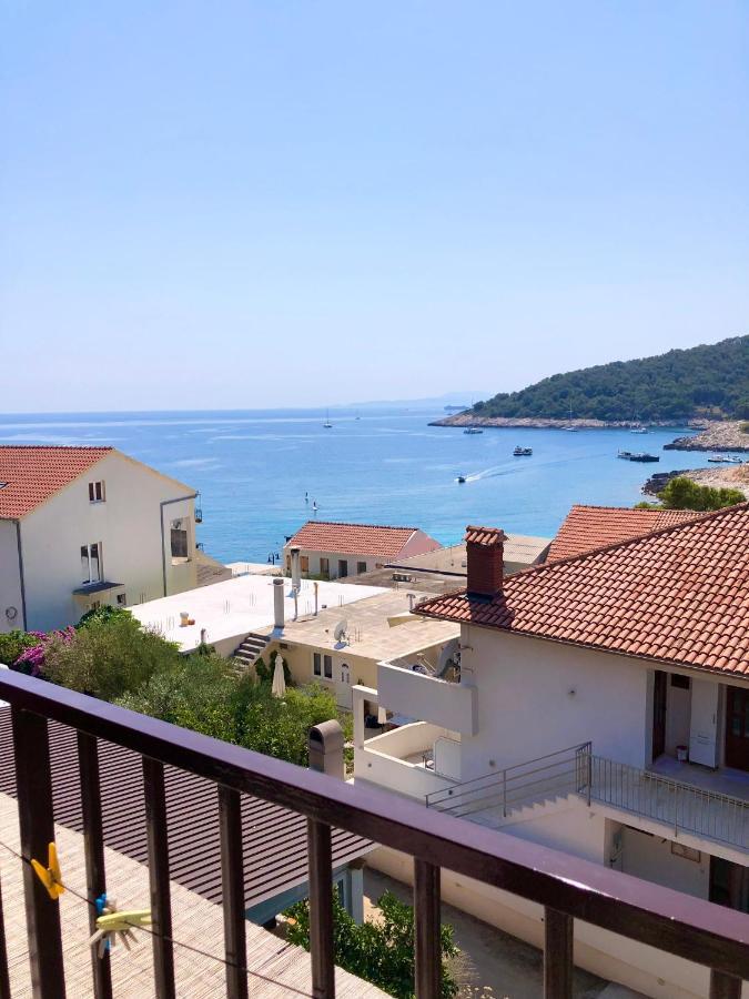 Hotel B&B Chamberlain Milna  Dış mekan fotoğraf