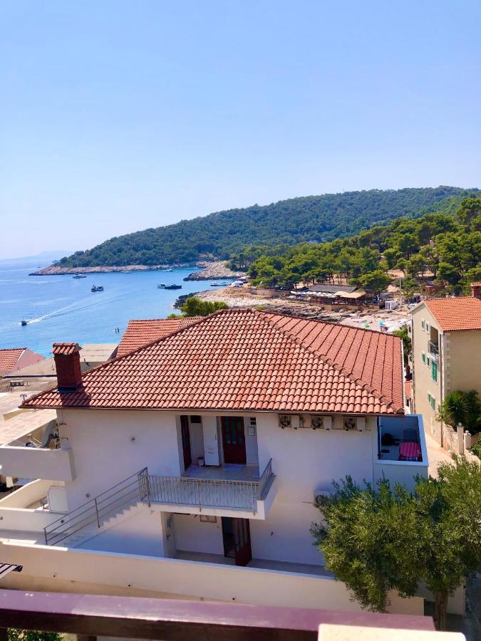 Hotel B&B Chamberlain Milna  Dış mekan fotoğraf