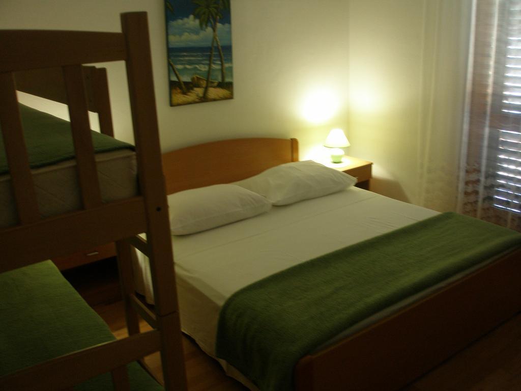 Hotel B&B Chamberlain Milna  Oda fotoğraf
