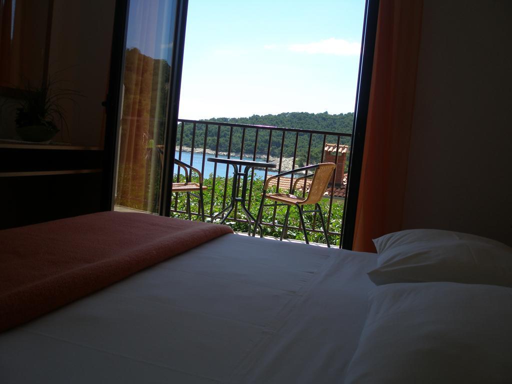 Hotel B&B Chamberlain Milna  Oda fotoğraf